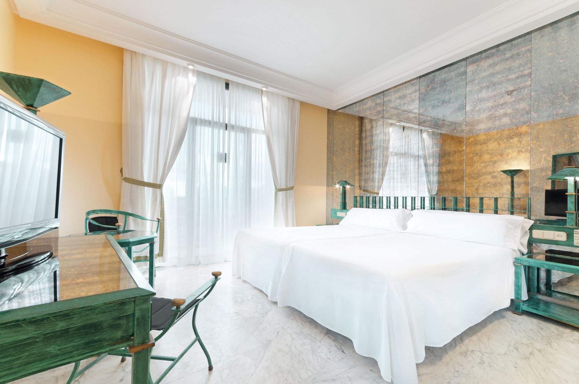 Azz Merida Medea Hotel Экстерьер фото