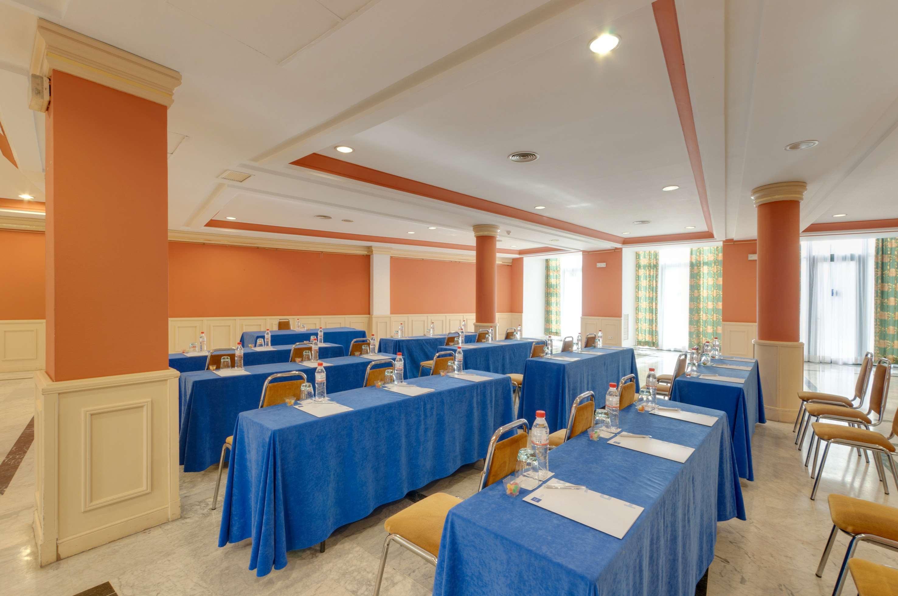Azz Merida Medea Hotel Экстерьер фото