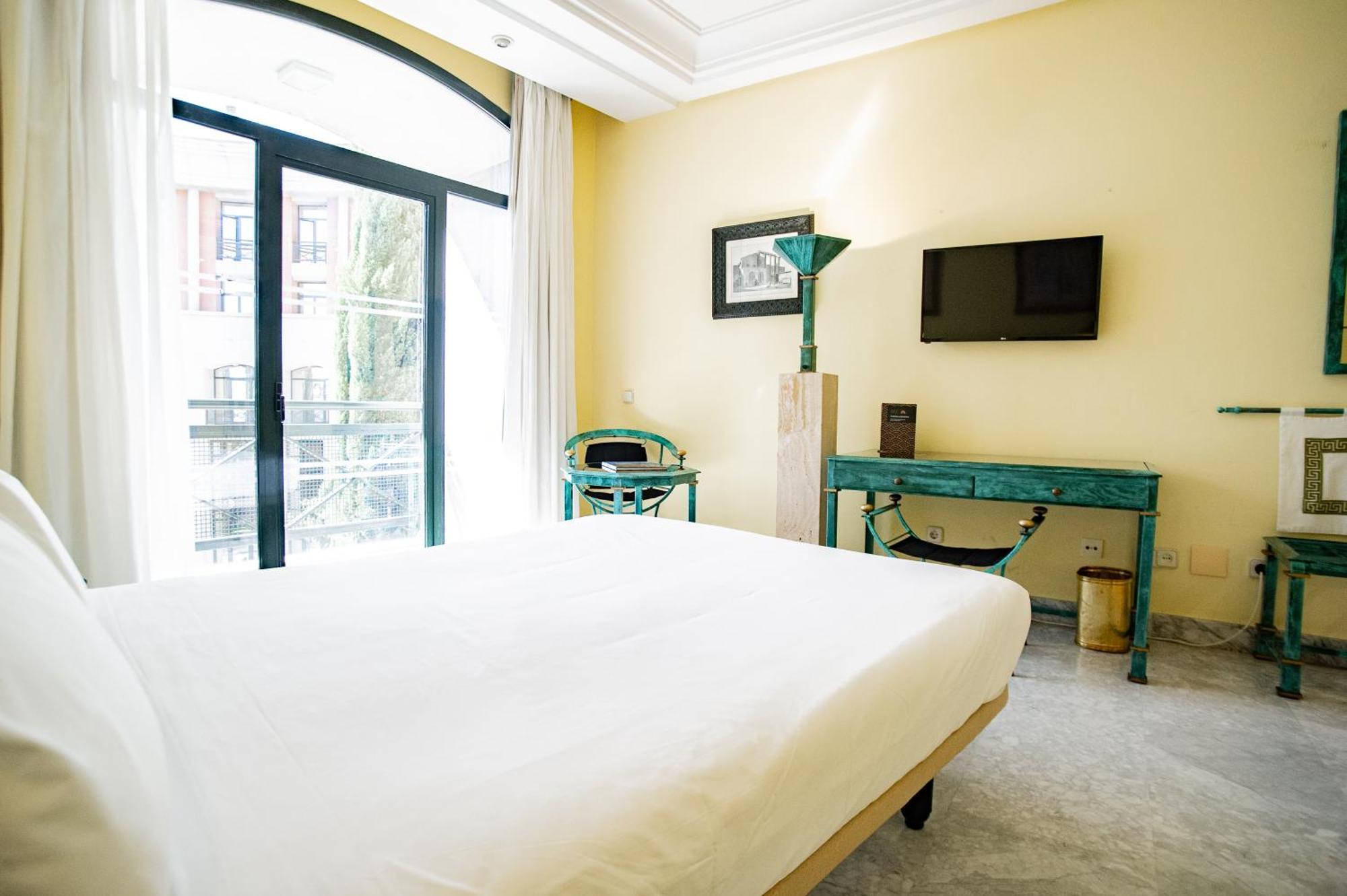 Azz Merida Medea Hotel Экстерьер фото