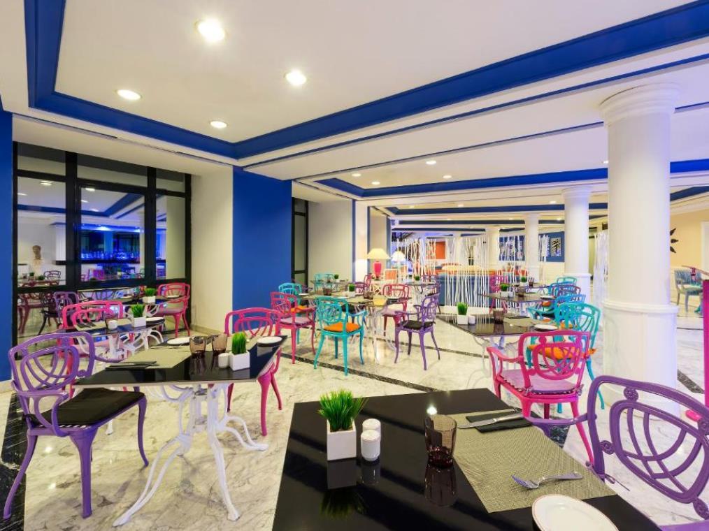 Azz Merida Medea Hotel Экстерьер фото