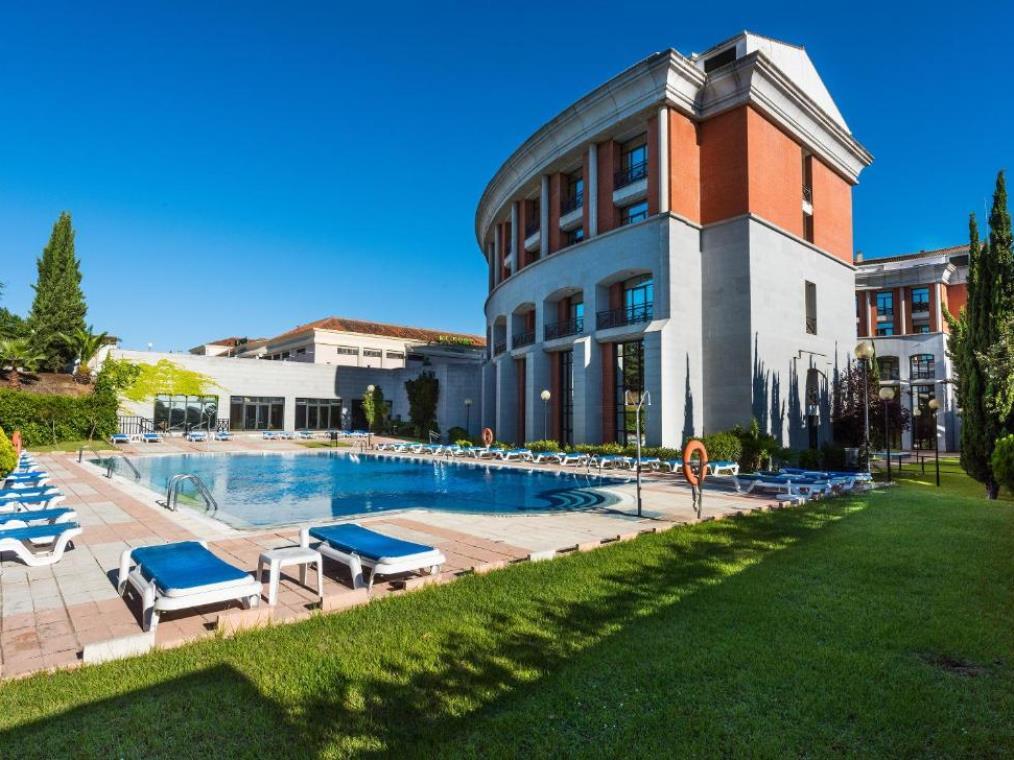 Azz Merida Medea Hotel Экстерьер фото