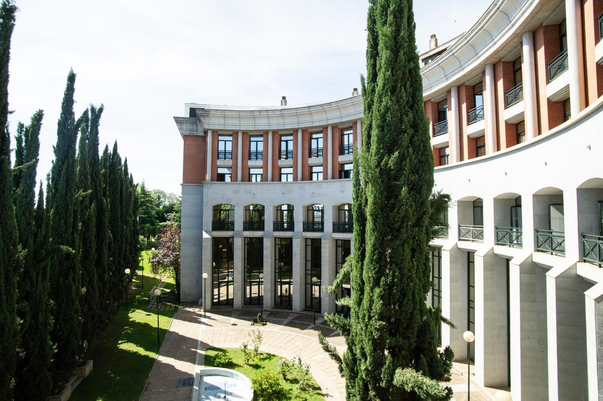 Azz Merida Medea Hotel Экстерьер фото