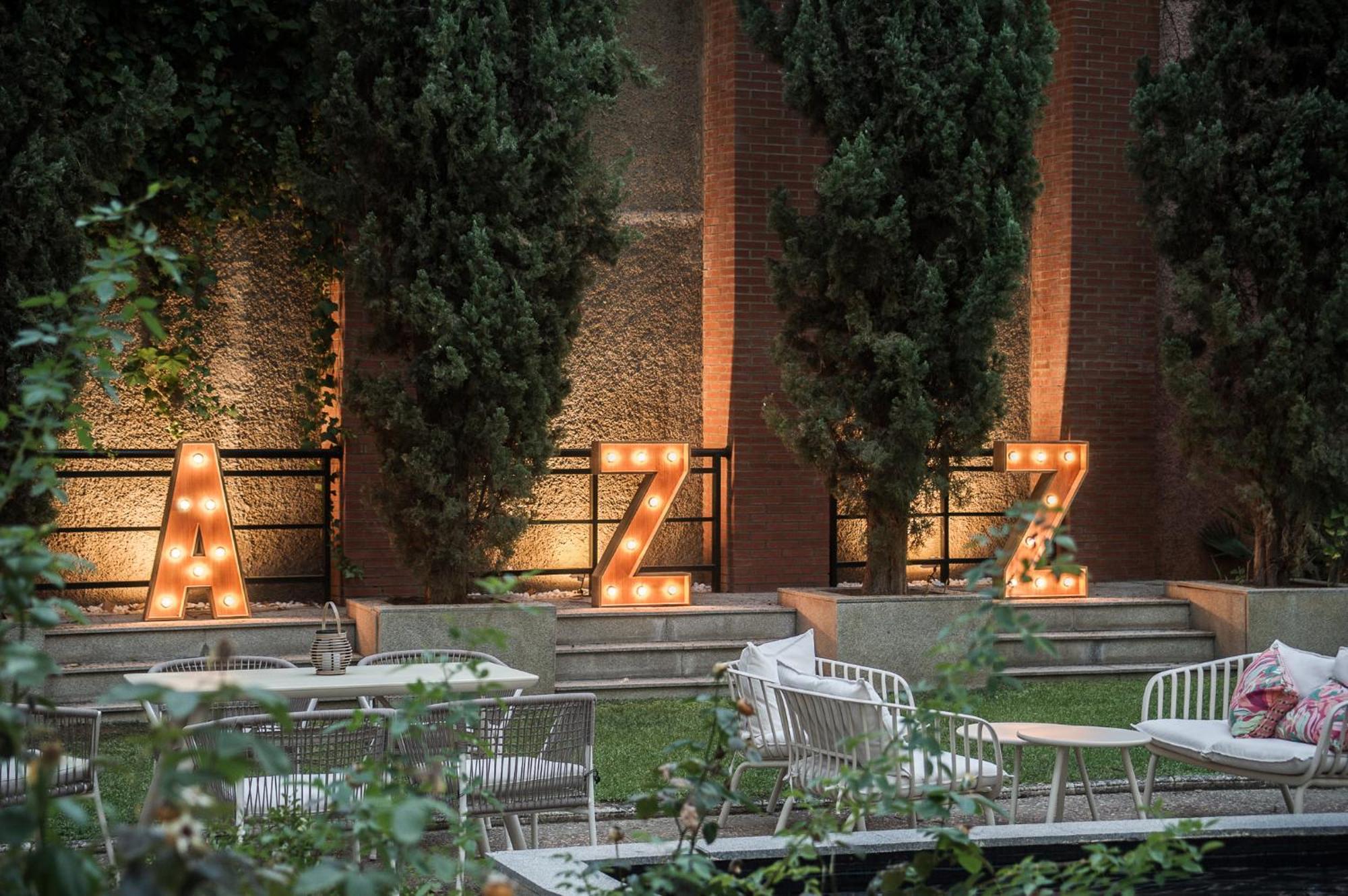 Azz Merida Medea Hotel Экстерьер фото
