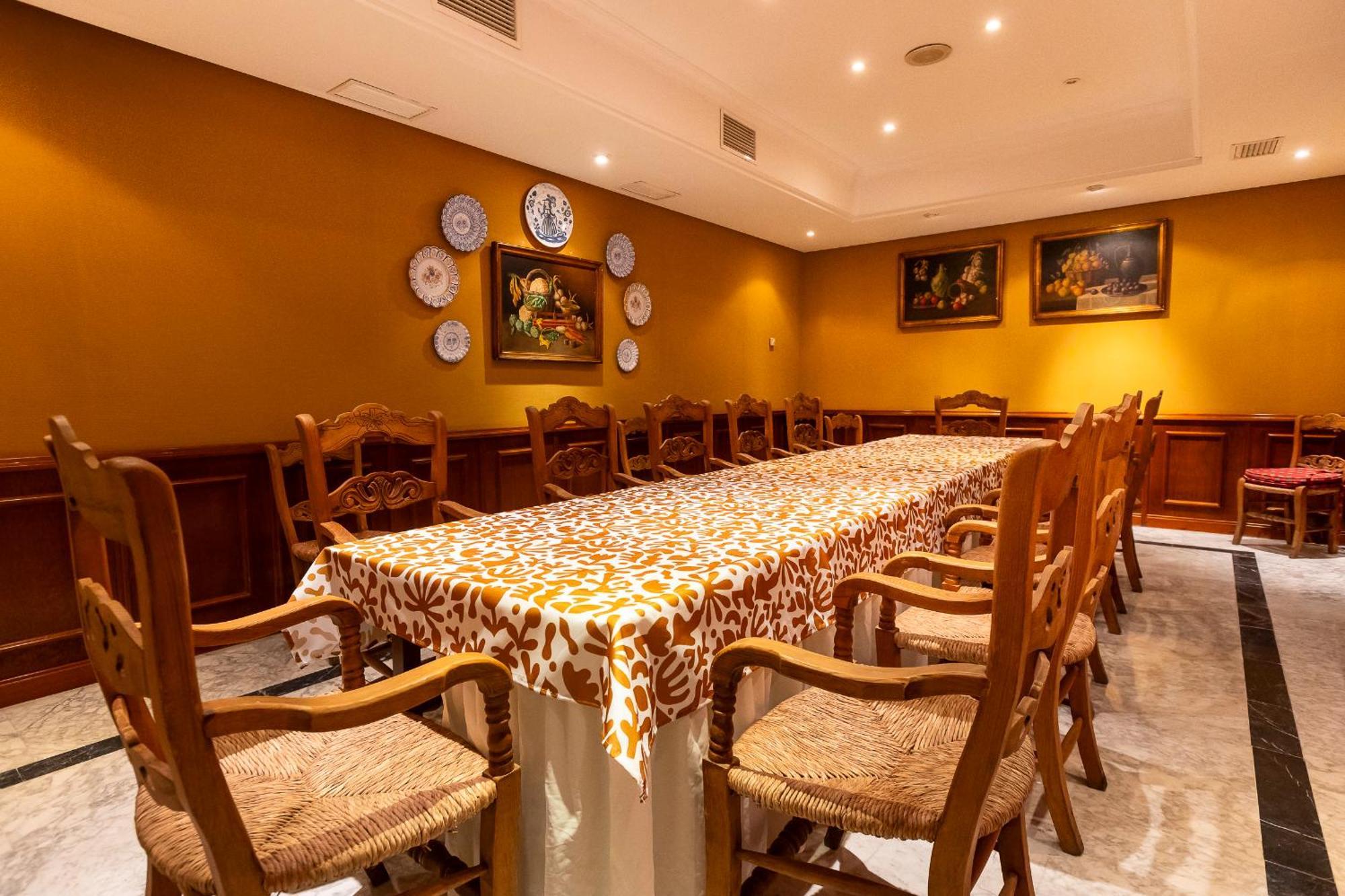 Azz Merida Medea Hotel Экстерьер фото