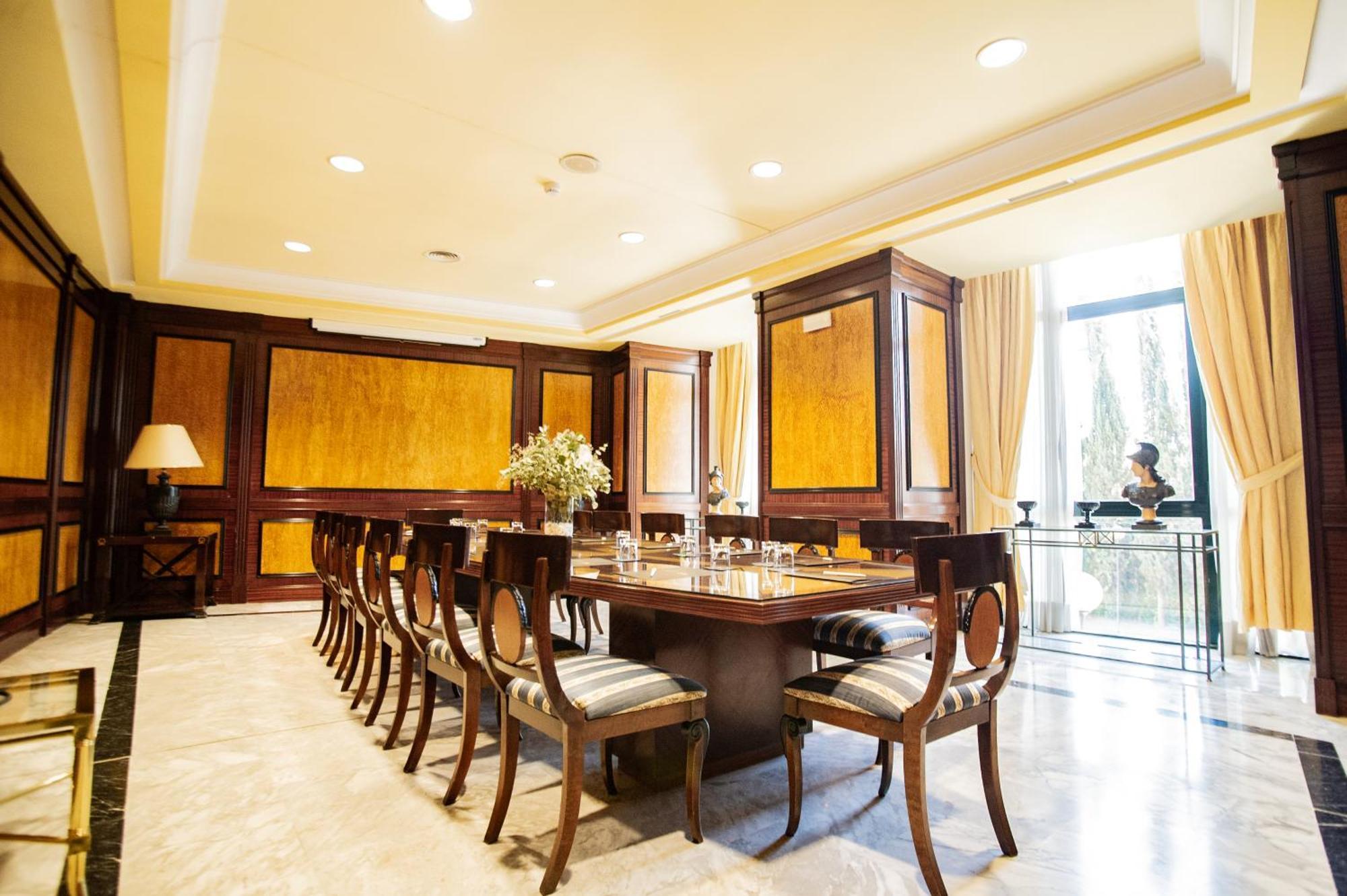 Azz Merida Medea Hotel Экстерьер фото